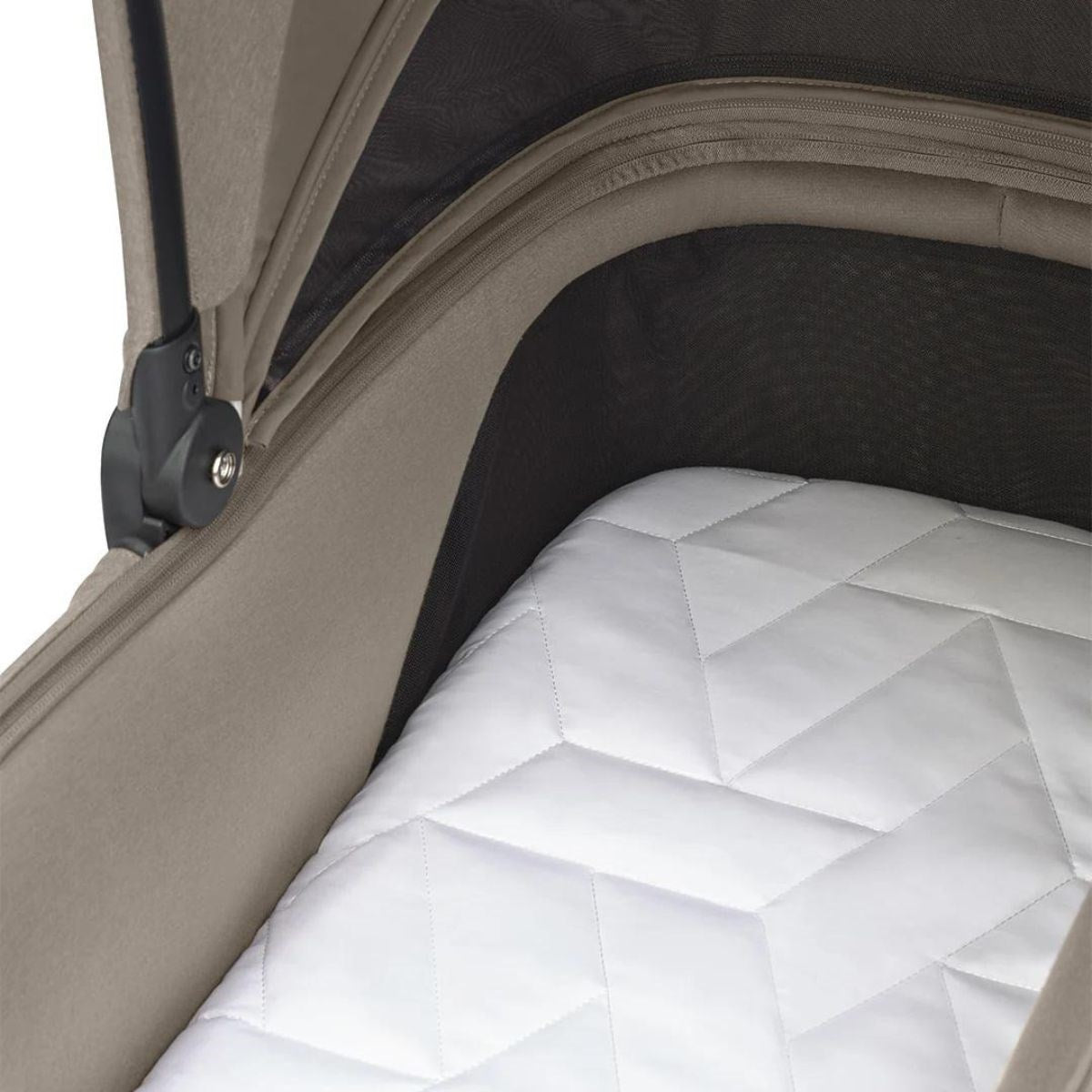 Maxi-Cosi Oxford Essentials Bundle