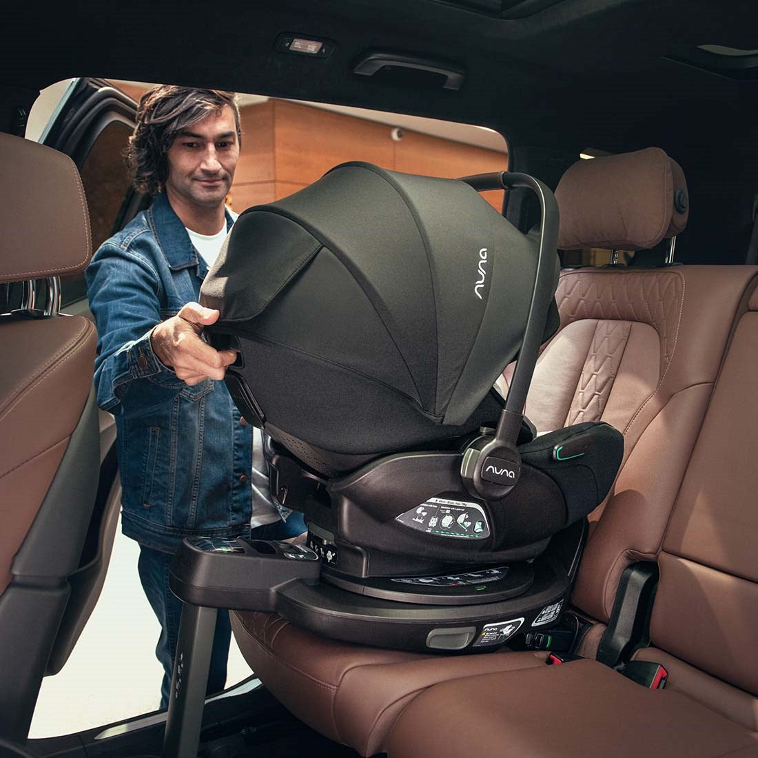 Nuna Arra Flex Reclining i-Size Car Seat