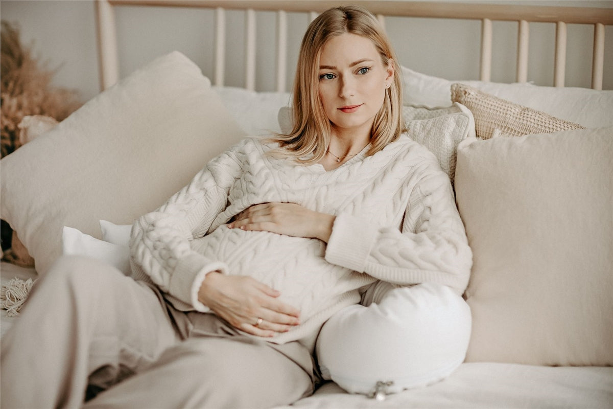 Noordi 2in1 Deluxe Baby Nest & Maternity Pillow with Silver-Ion Cotton, White