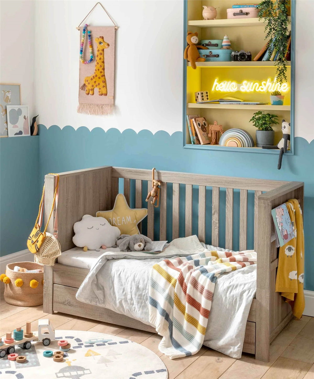 Mamas & Papas Franklin Cot Bed