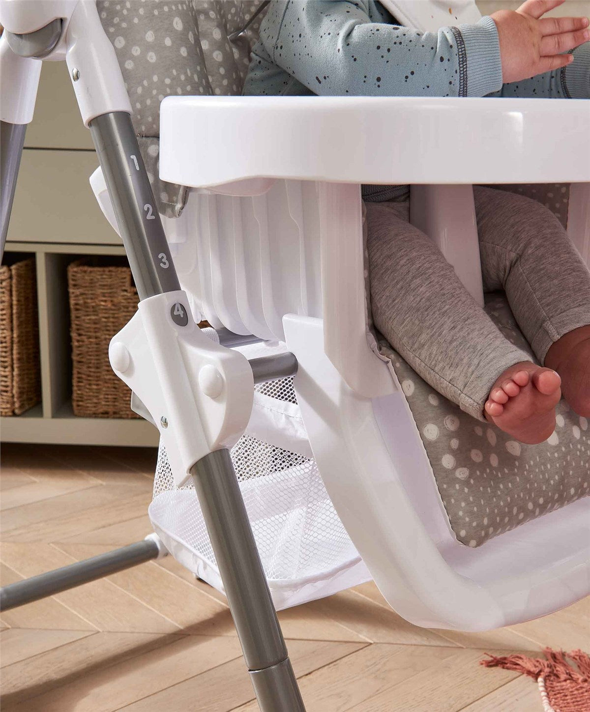 Mamas & Papas Snax Highchair