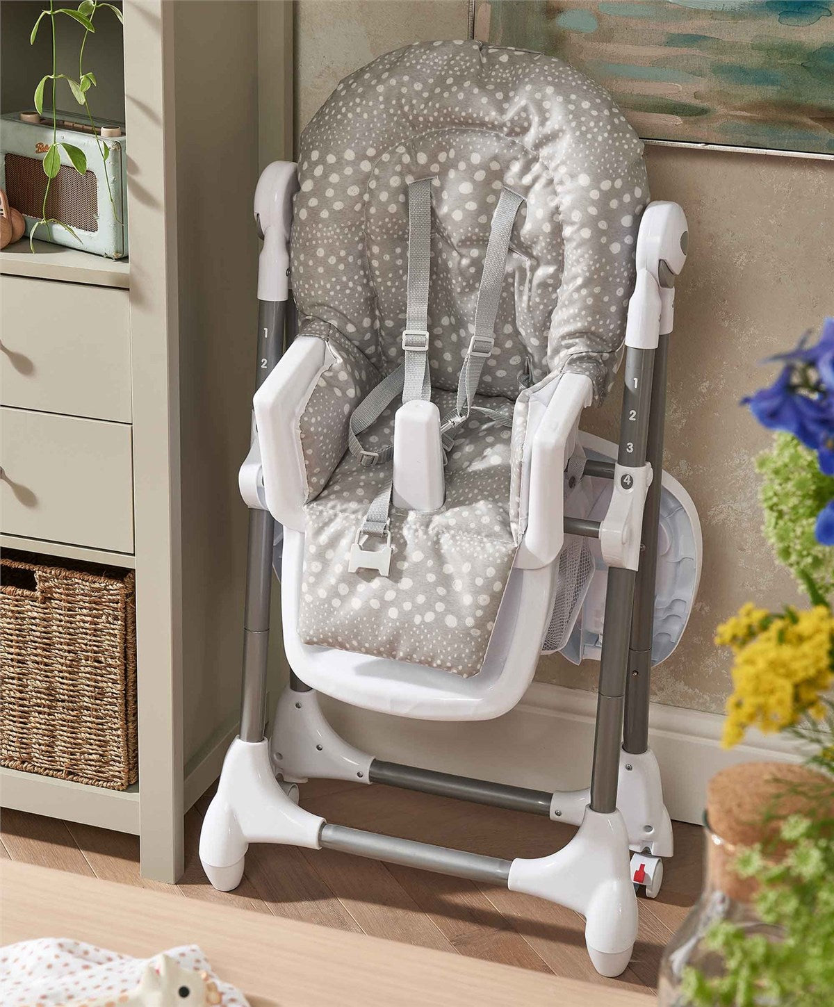 Mamas & Papas Snax Highchair