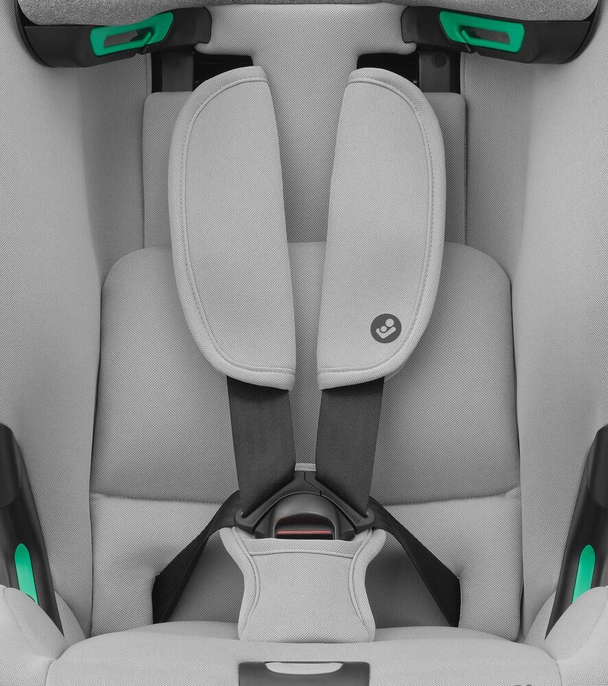 Maxi-Cosi Titan Plus i-Size Car Seat, 15m - 12 Years