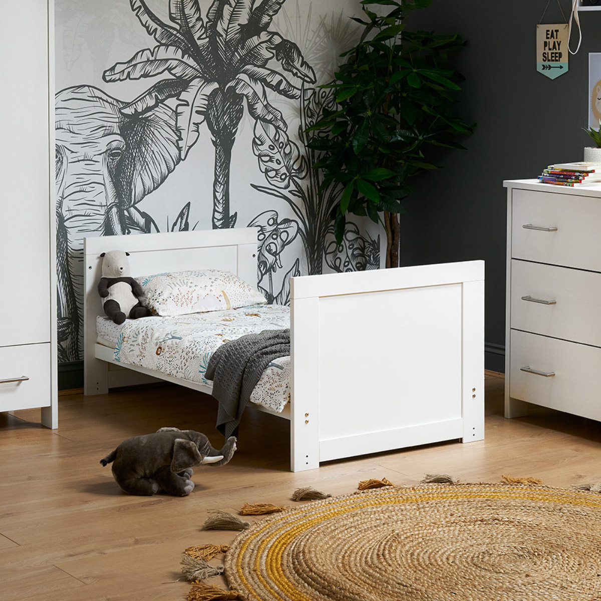 OBaby Nika Cot Bed