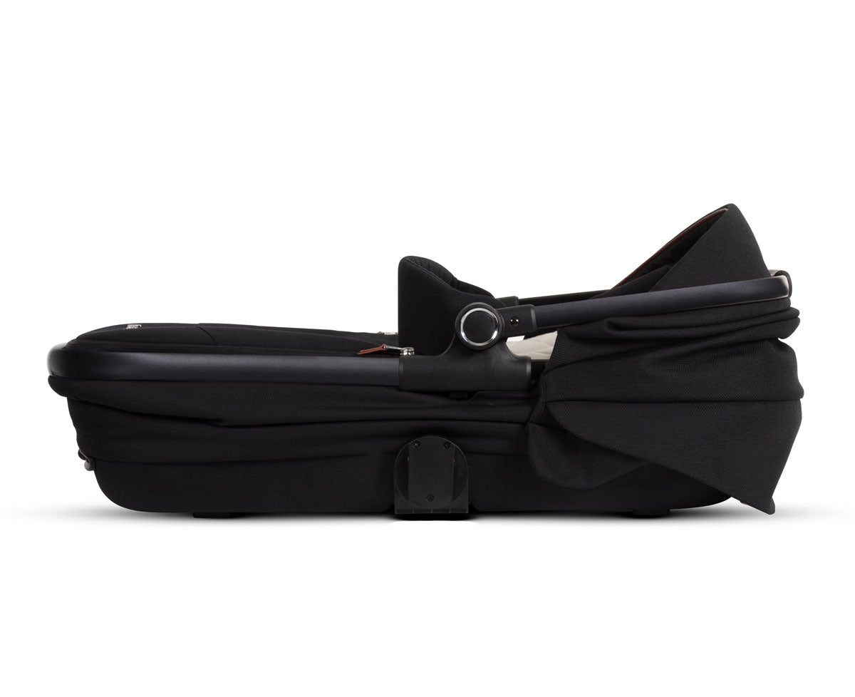 Silver Cross Reef First Bed Folding Carrycot