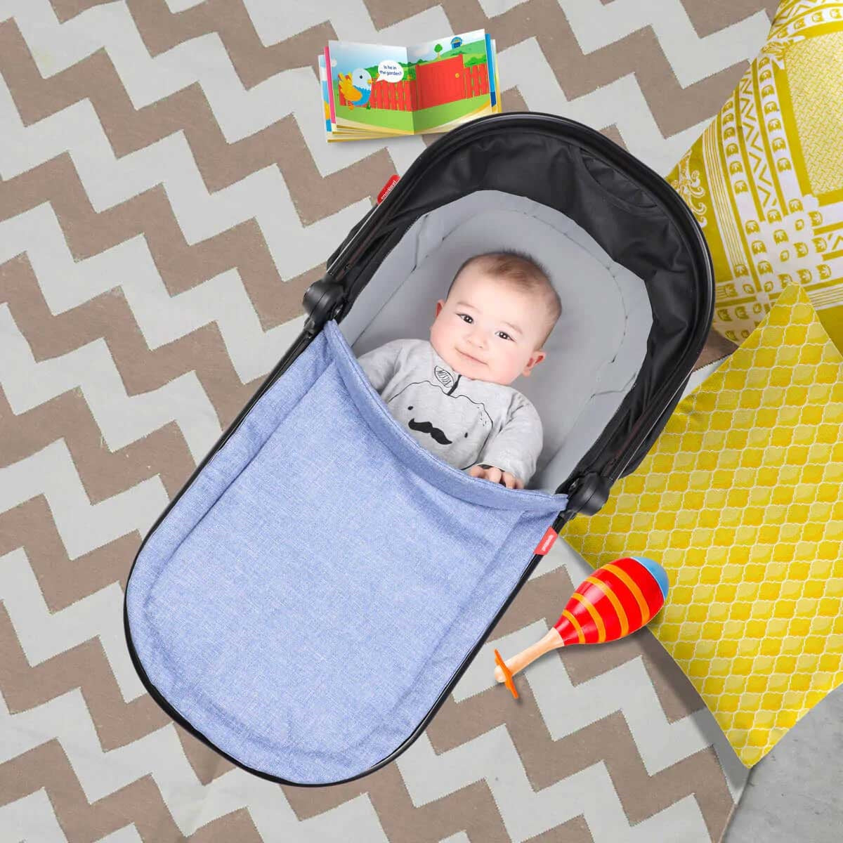 Phil & Teds Snug Carrycot with Apron, Black