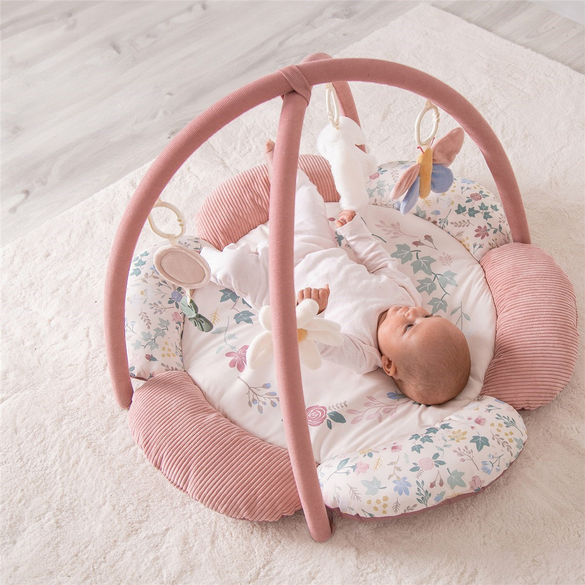 Red Kite Complete Play & Gift Set