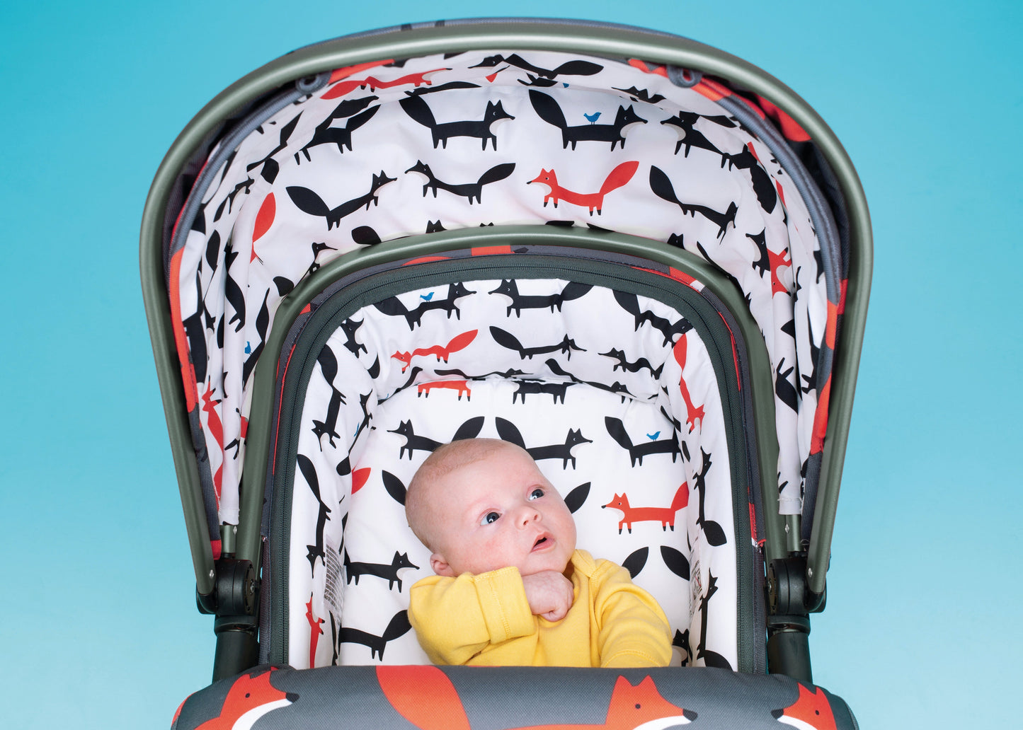 Pre loved Giggle Quad Pram and Pushchair Charcoal Mister Fox