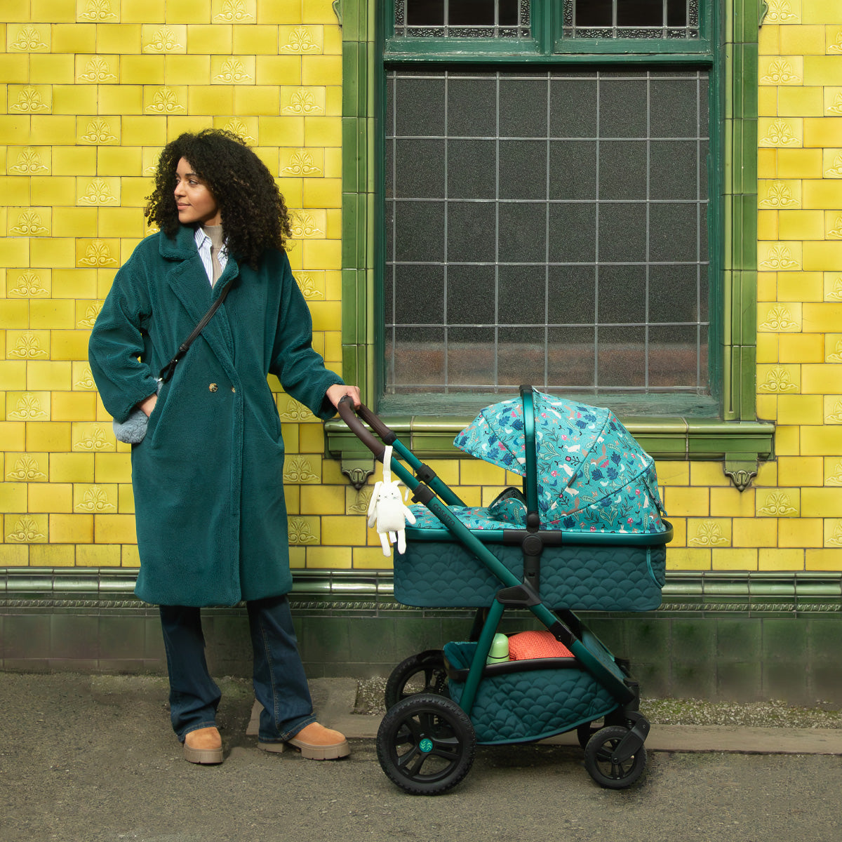 Wow 3 Pram and Pushchair Masquerade