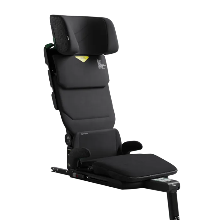 xAxkid UP - Storm Black with Footrest