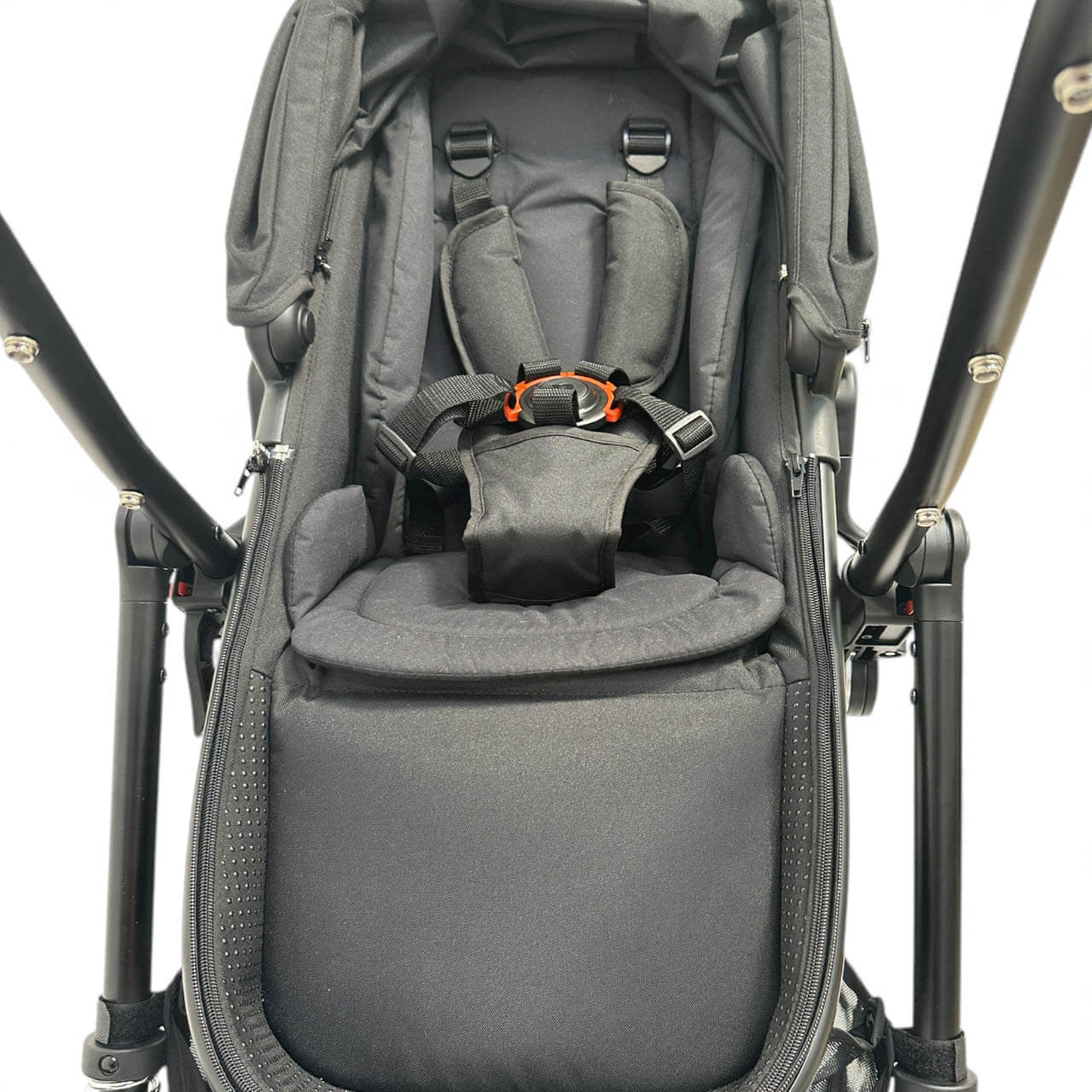 Out 'n' About V6 Switch carrycot parent facing