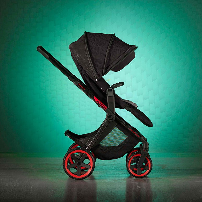 Jané Limited Edition Crosslight Pro Carbon 3in1 Travel System with Koos Car Seat