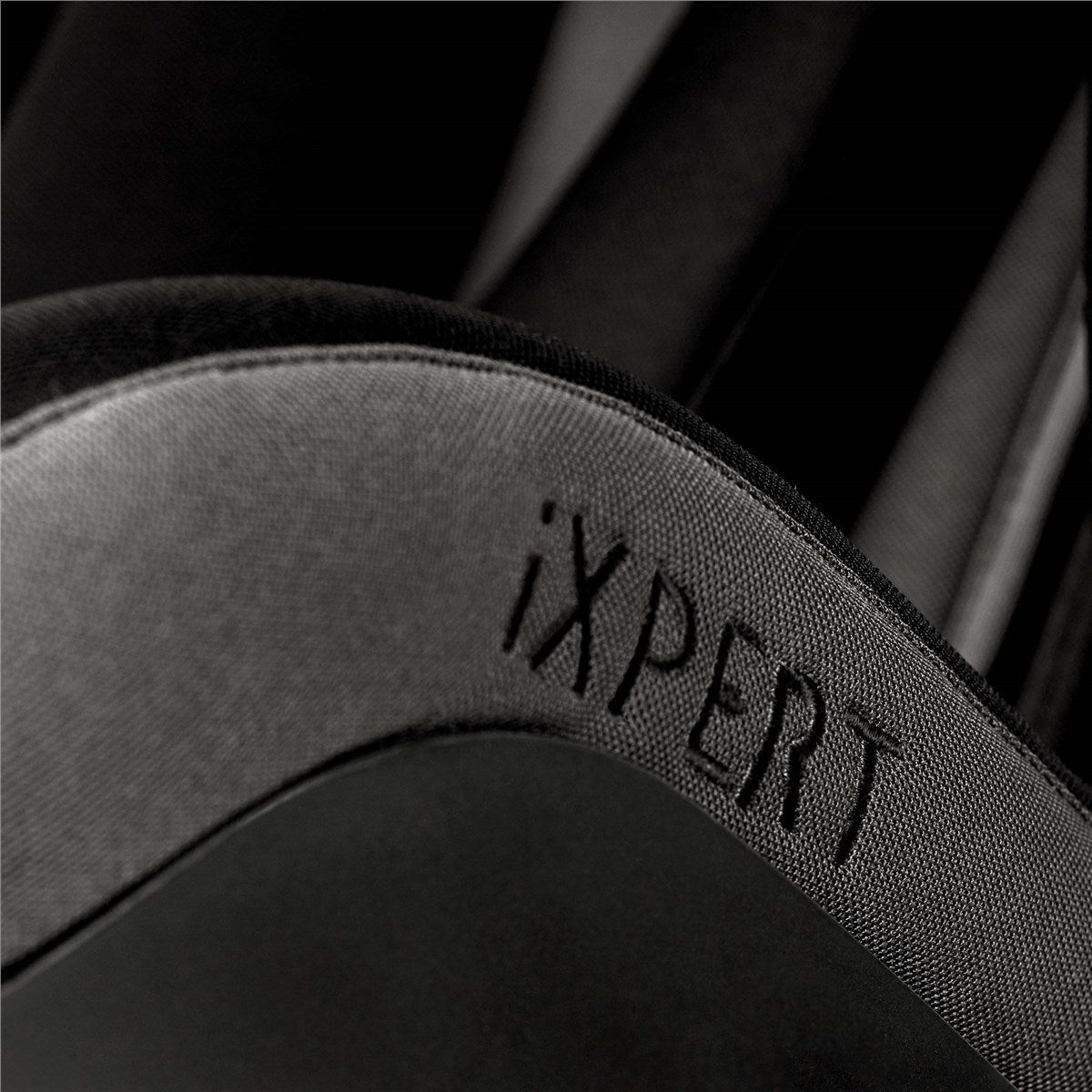 Jane iXpert 360° Swivel i-Size Car Seat 40-105cm, 0-4 Years