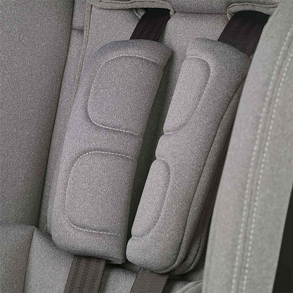 Be Cool Space i-Size Forward-Facing Car Seat 76-150cm, 15 Months–12 Years