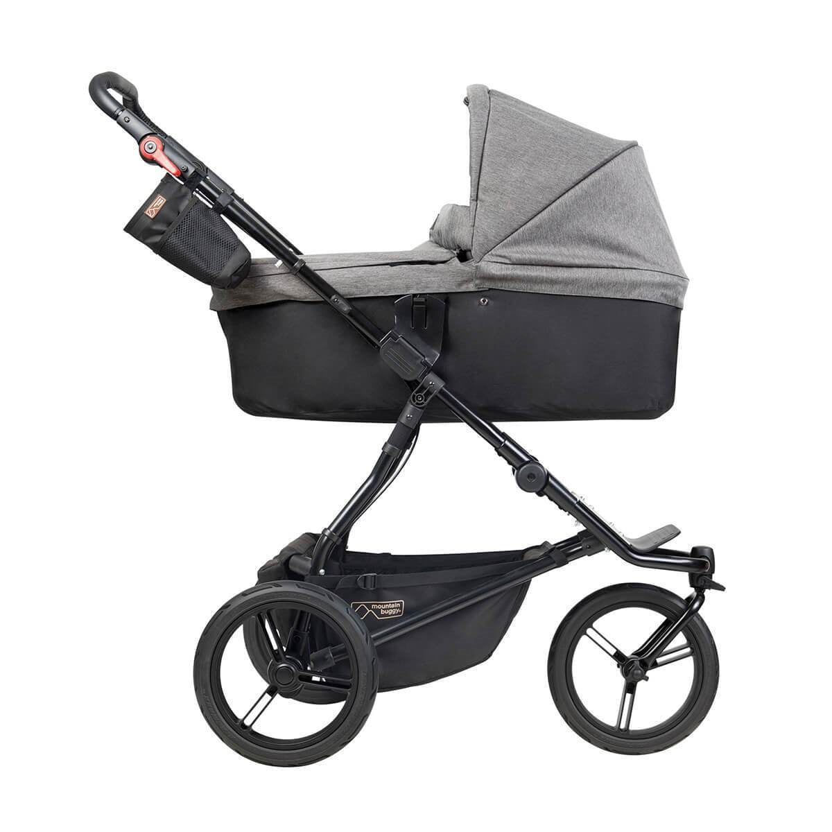 Mountain Buggy Urban Jungle™ luxury collection pushchair