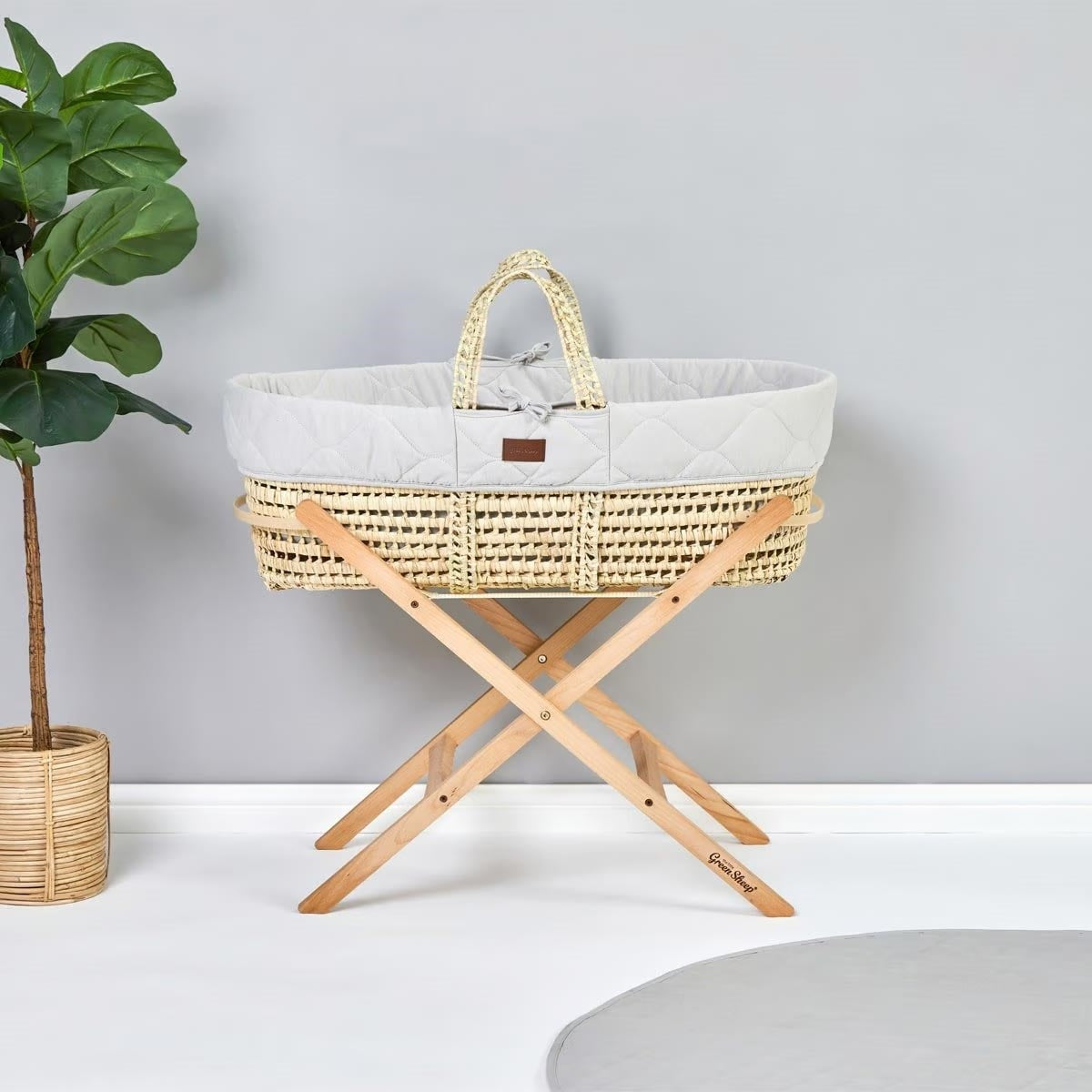 Little Green Sheep Natural Quilted Moses Basket + Mattress