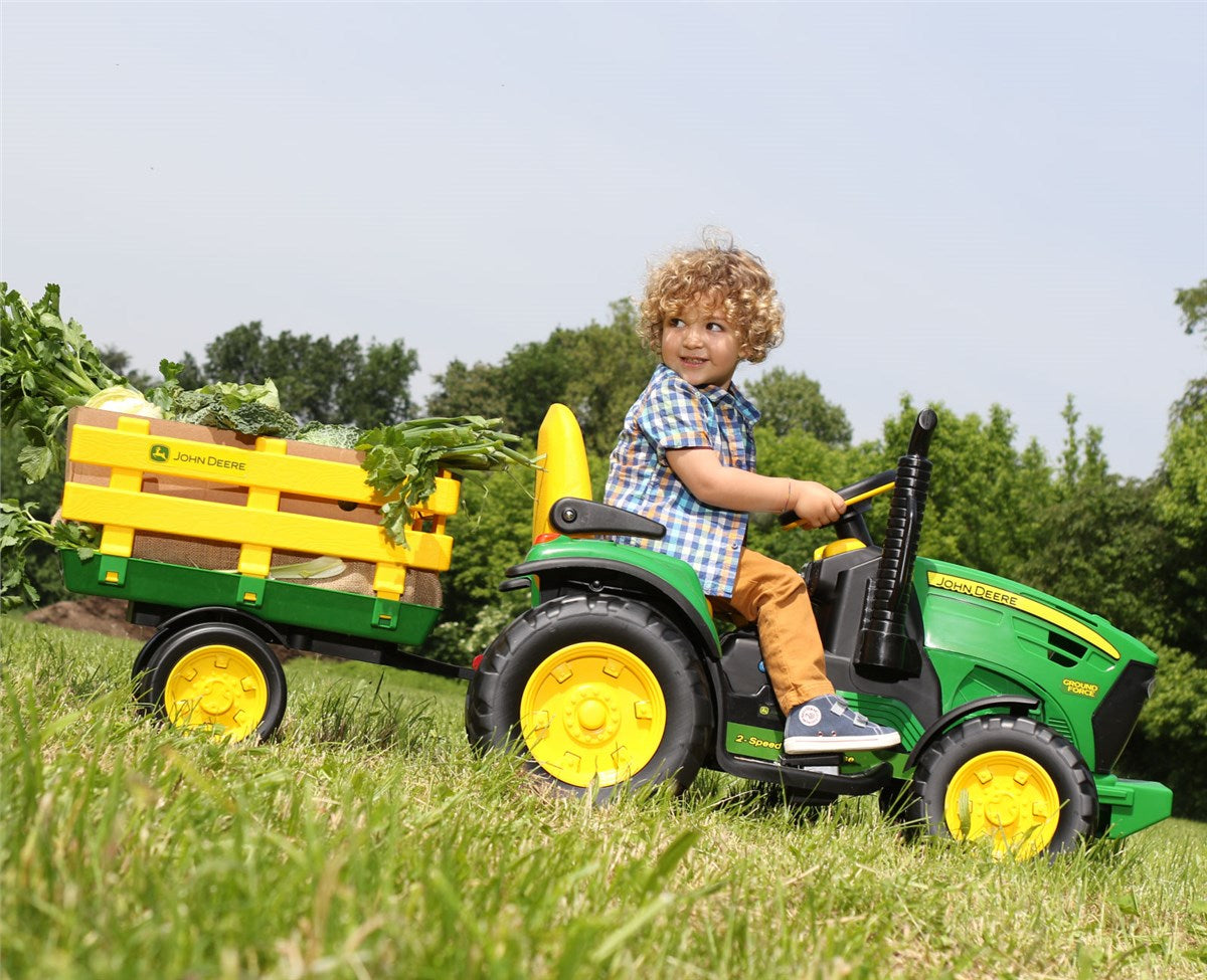 Peg Perego John Deere Ground Force + Trailer + Construction Outfit, 12V