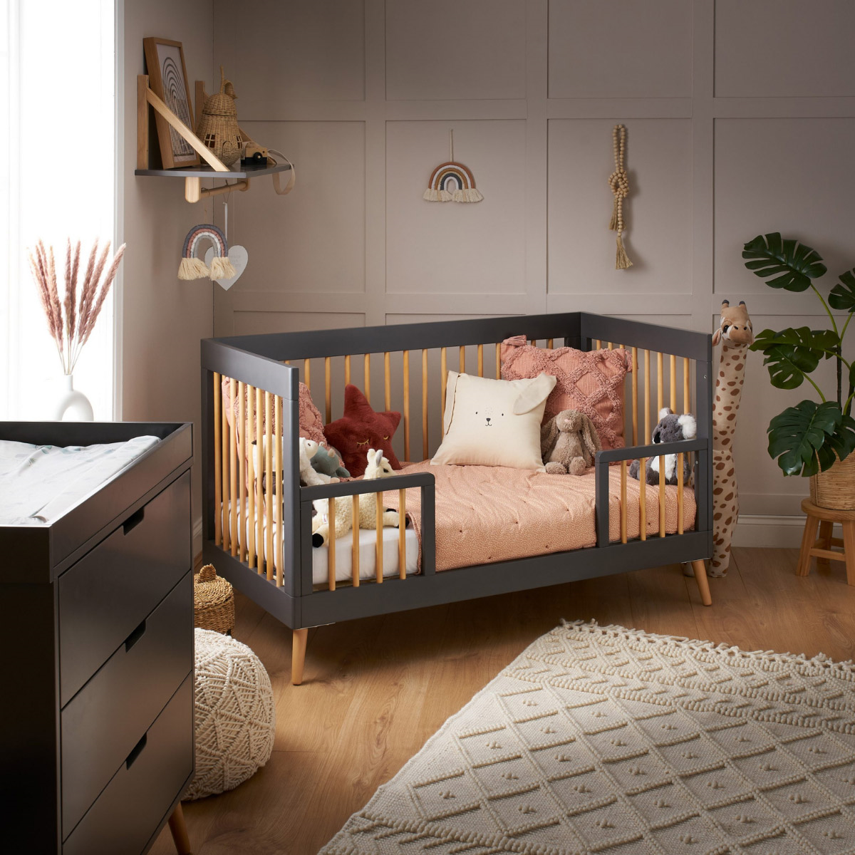 OBaby Maya Cot Bed