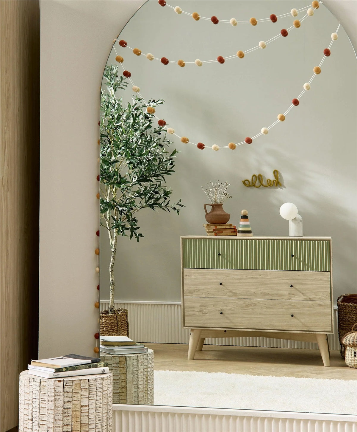 Mamas & Papas Coxley 3 Piece Furniture Set (Cot Bed, Dresser Changer & Wardrobe)