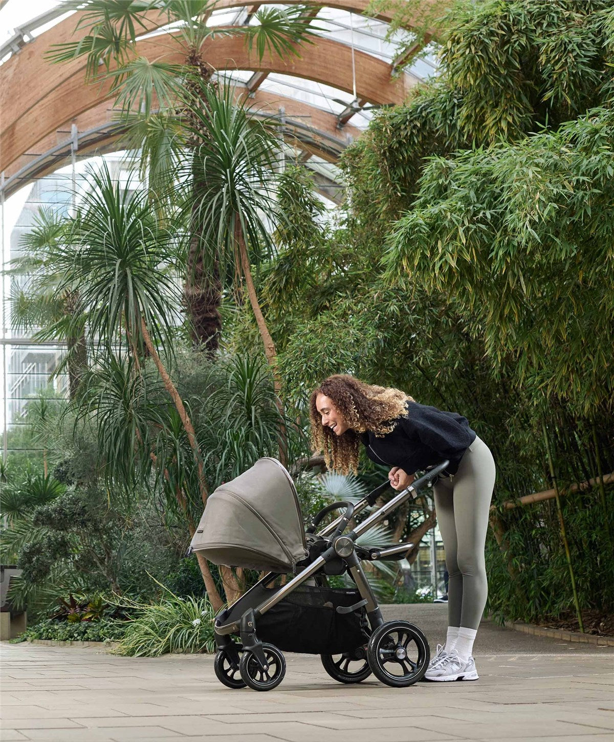 Mamas & Papas Ocarro Complete Travel Bundle with Cybex Cloud T + Base, Mercury