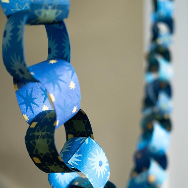 East End Press Blue & Yellow Paperchain