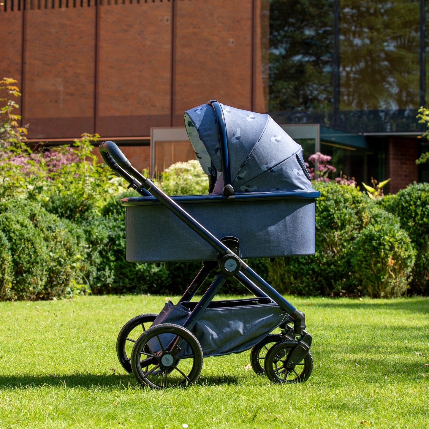 Giggle 4 Special Edition Everything Bundle Skylark