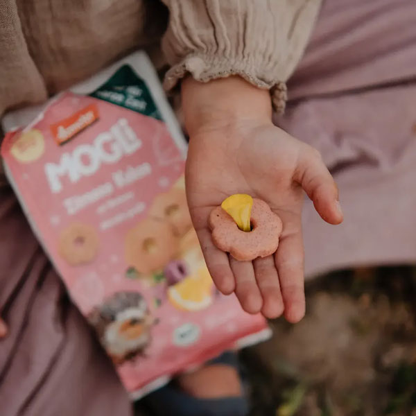 MOGLi Organic Lemon Raspberry Biscuits