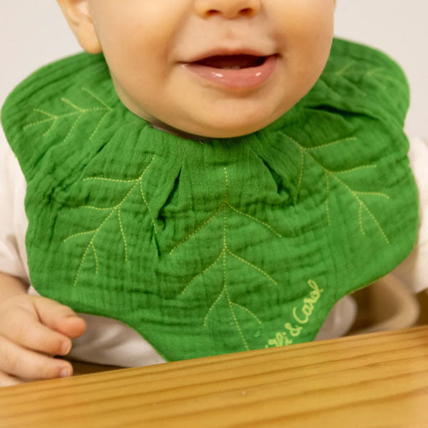 Oli & Carol Kendall the Kale Bib