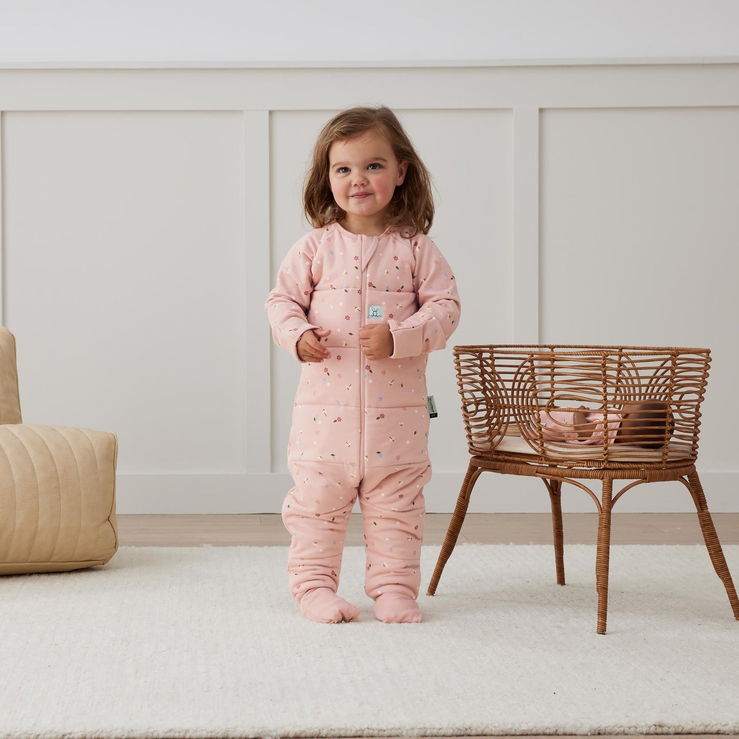 ergoPouch - Organic Winter Long Sleeved Sleep Onesie - Daisy 3.5 TOG