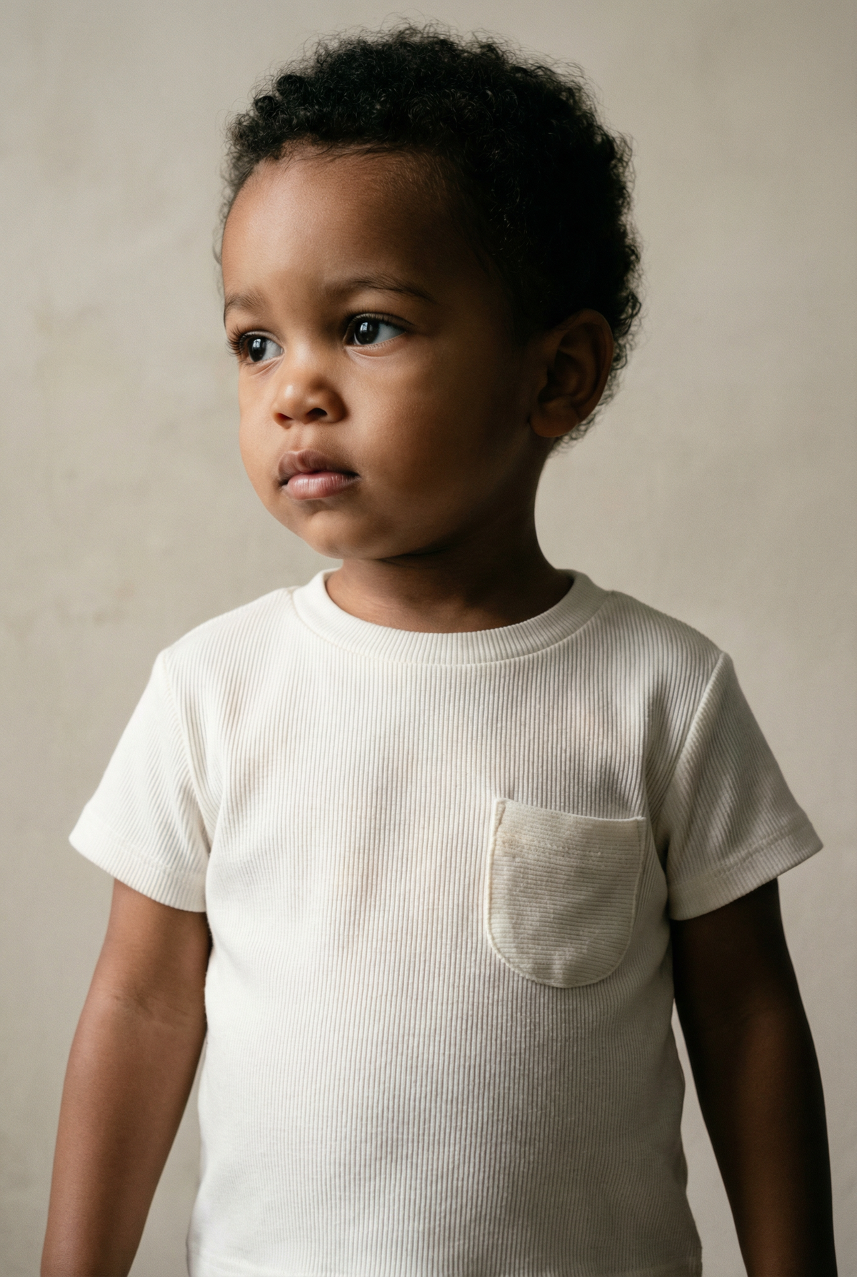 Lightweight Ribbed Cotton Pocket T-Shirt