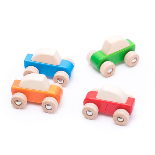 Bajo Wooden Pullback Car