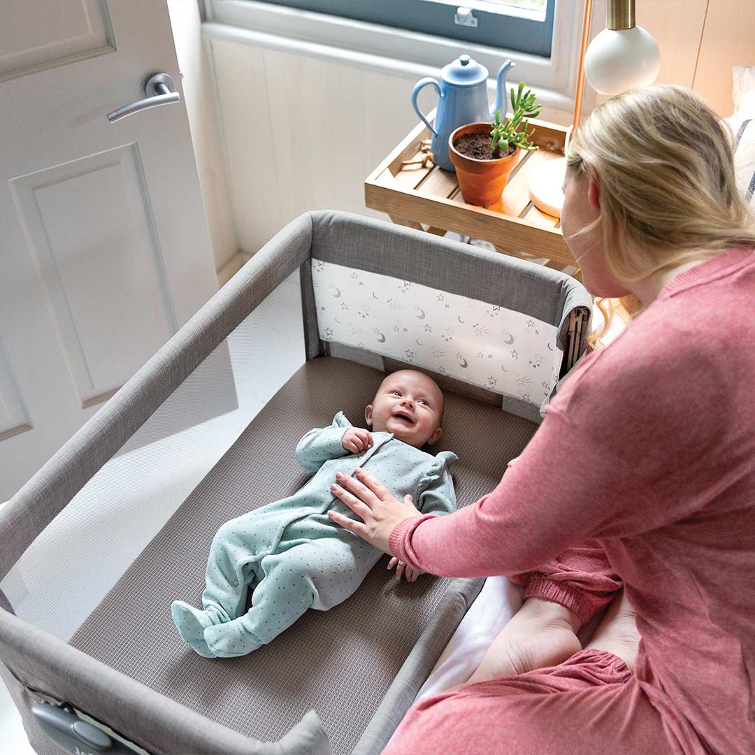 Joie Roomie Glide Co-Sleeper Bedside Crib - Foggy Grey (Copy)